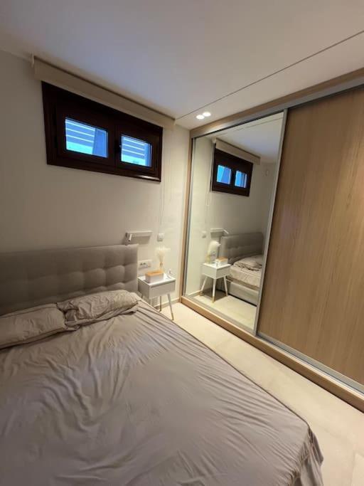 Villa Leo Aigina Vathí 외부 사진